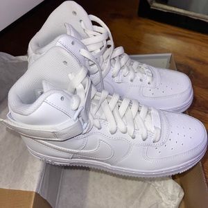 Air Force 1 High Top Sneakers